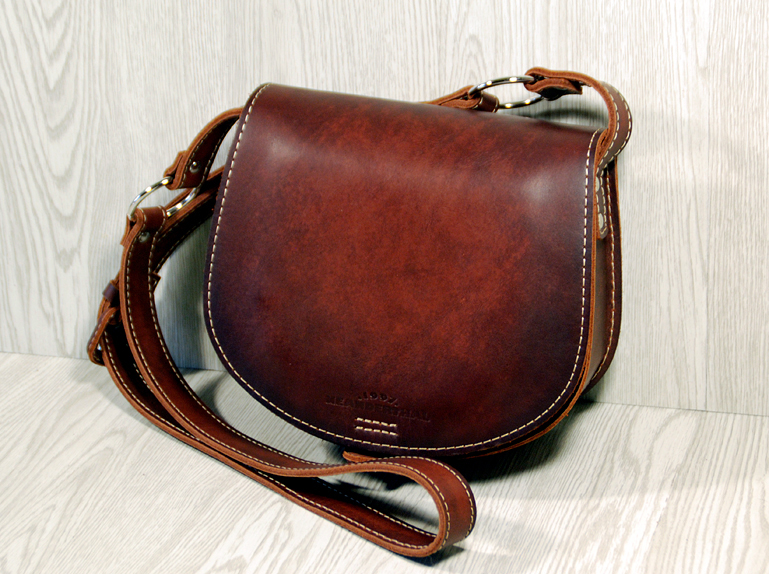 LEATHER BAG